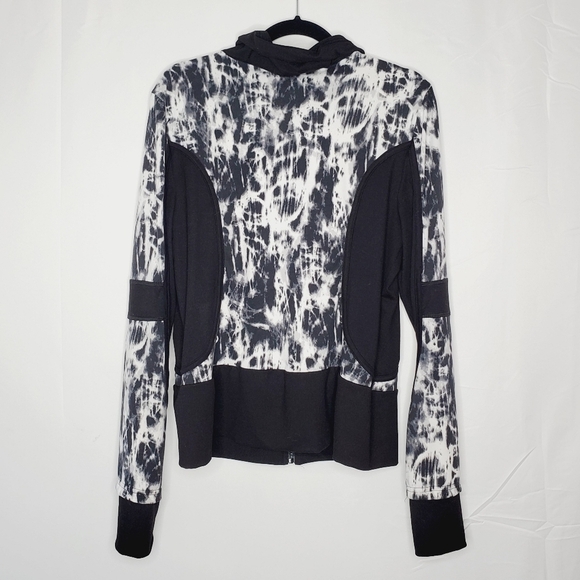 XCVI Movement Zip Front Jacket Size XL Marble Print Stretch High Neck Active - Picture 4 of 13